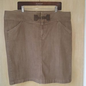 LAUREN JEANS COMPANY by Ralph Lauren Tan Skirt 18